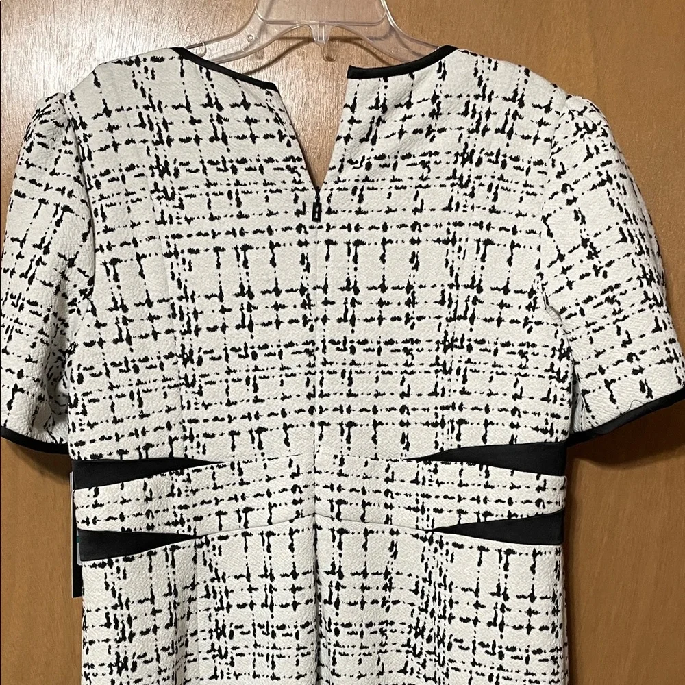 Karl Lagerfeld Black and White Patterned Midi Dress - Picture 6 of 8